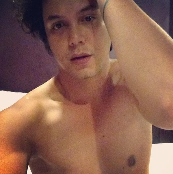 andrew romano gay from Desmond ballesteros gay paolo